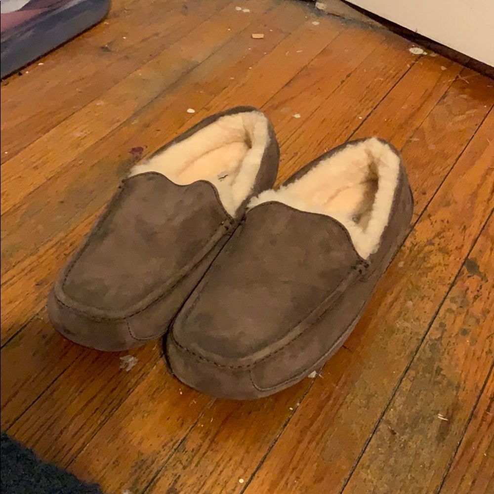 UGG men’s slippers